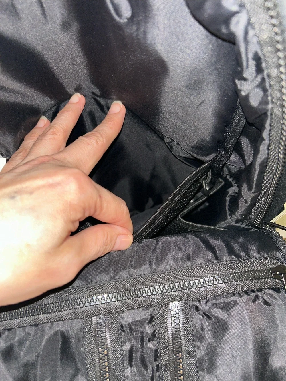 MAC Cosmetics Small Black neoprene Backpack with Free Gift!